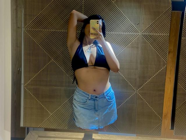 Elizaa - Live Sex Cam - 25510933