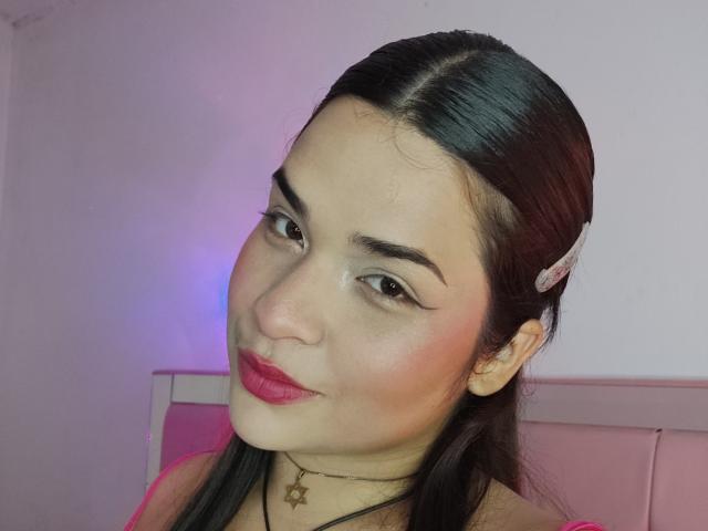 AntonelaPark - Live Sex Cam - 25512125