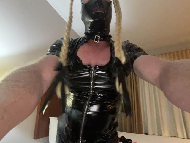 SarahX69 - Live sex cam - 25512377