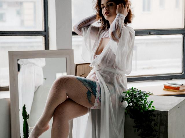 CurlyVixen - Sexe cam en vivo - 25512641