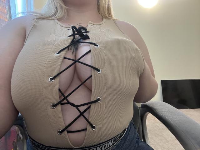 DiLaria - Live porn &amp; sex cam - 25514349