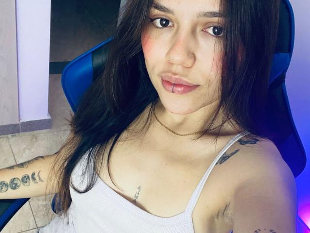 SophiaMarx - Live sex cam - 25515177
