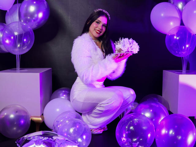 CarolineWill - Sexe cam en vivo - 25516137