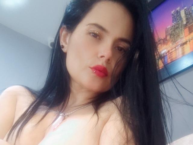 CharlotteCrofort - Sexe cam en vivo - 25518069