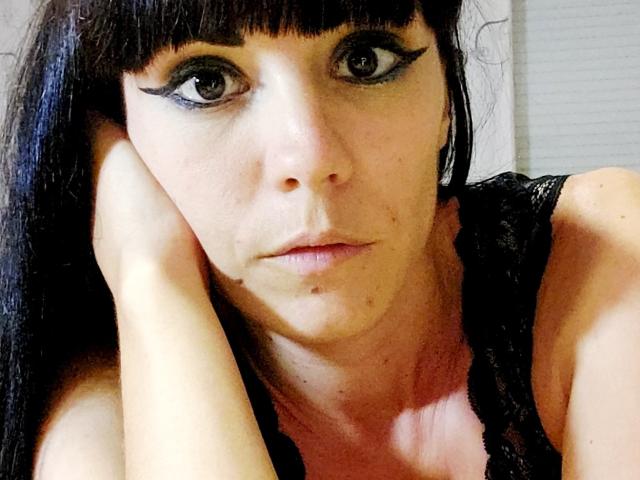 OrianaLaFrancaise - Live porn &amp; sex cam - 25523801