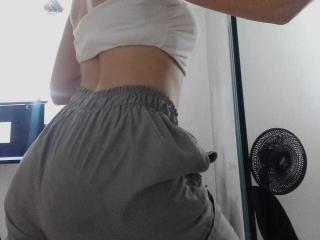 MadisonAngel - Live sex cam - 25525497