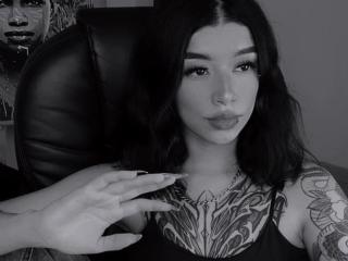 RebekahBlack - Live sex cam - 25538697