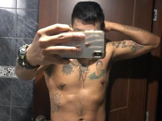 SamSexy69 - Live porn &amp; sex cam - 25543085