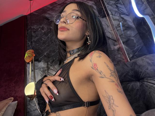 SalomeMille - Live porn &amp; sex cam - 25543873