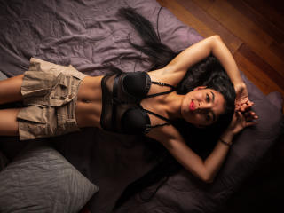 EmilyJohanas - Live sex cam - 25546581