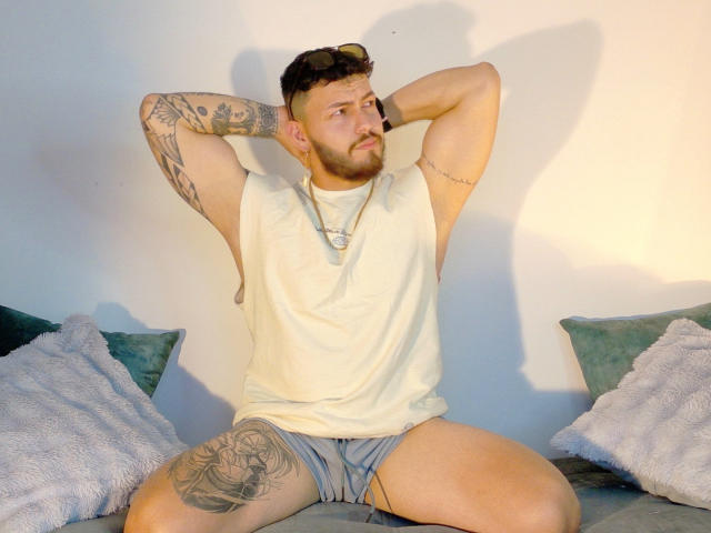 JaxRagnar - Live Sex Cam - 25547157