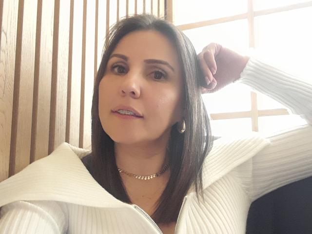 AdelaShery - Live sex cam - 25548717