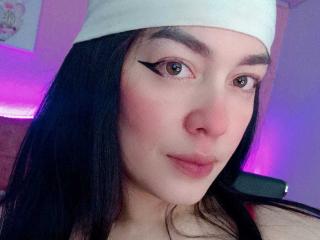 PaleAndWet - Live sex cam - 25551073