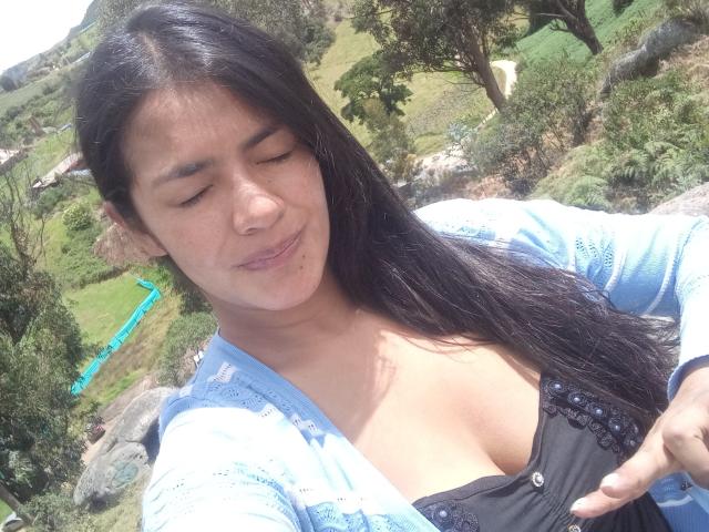 ArianithaXox - Live sexe cam - 25551817