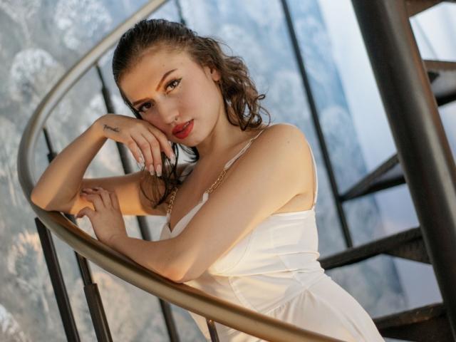 ElizaCanterville - Live sex cam - 25566525