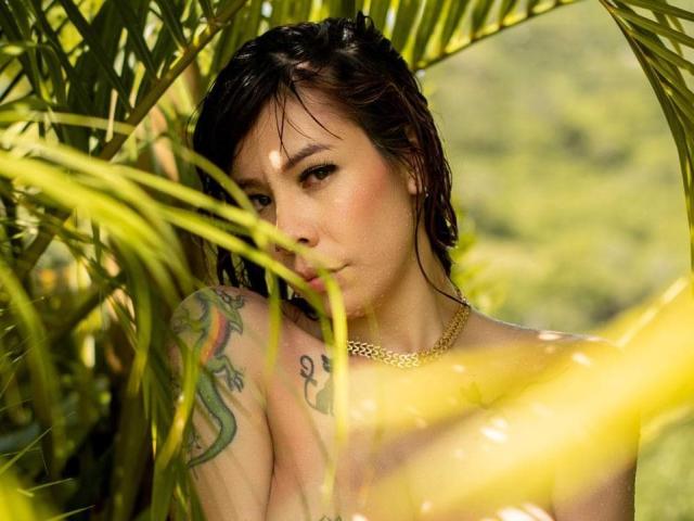 AriiannaHot - Live sex cam - 25566941
