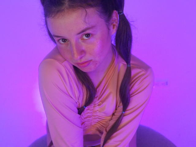 VioletaNova - Live sex cam - 25574445