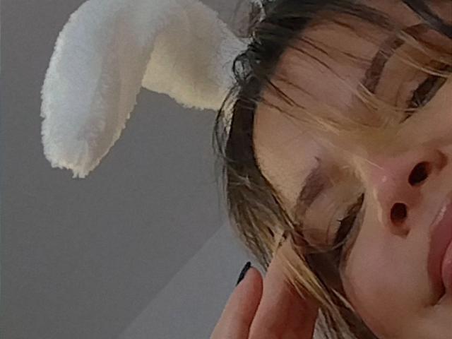 KateZoe - Live sex cam - 25575653