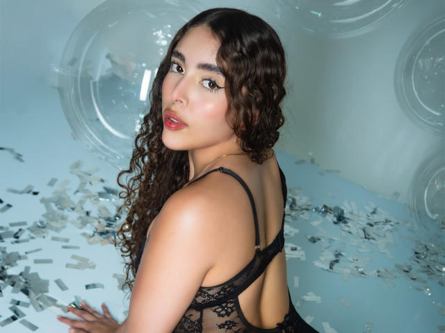 TianaVera - Live Sex Cam - 25576881