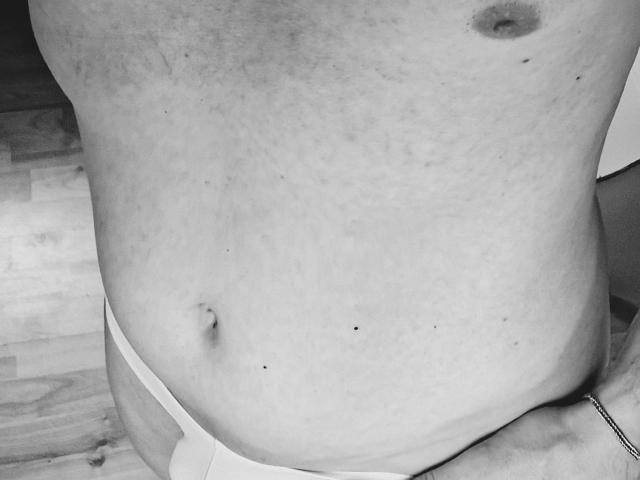 TOMSTERN-hot - Live Sex Cam - 25577421