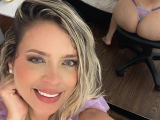ChantalSex69 - Live sex cam - 25579985