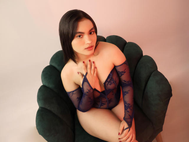 MiiaPalmer - Live Sex Cam - 25587021