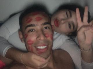 ZoeAndJames - Live sex cam - 25587737