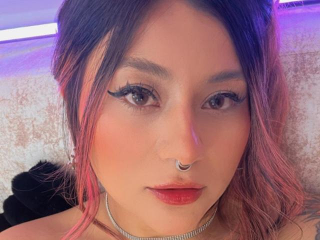 LorraineV - Live porn &amp; sex cam - 25588073
