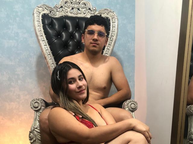 DererAndCleeo - Live sex cam - 25588405