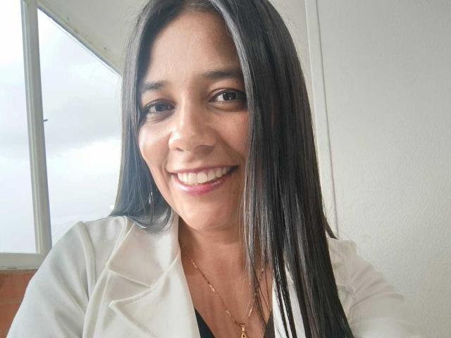 PauletteLoveX - Live sexe cam - 25588657
