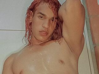 BellaDollI - Live porn &amp; sex cam - 25592109