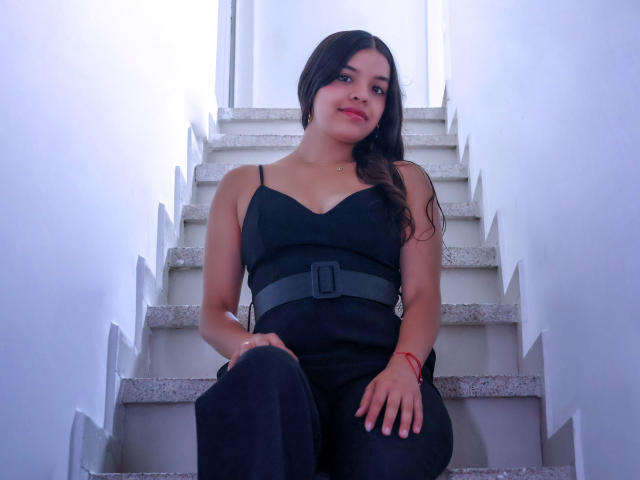 LinaSanttacruz - Live Sex Cam - 25607925
