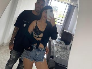 ZoeAndJames - Live sex cam - 25612993