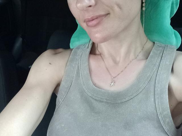 BellaJulls - Live porn &amp; sex cam - 25613353