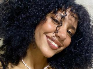 CinthiaWalker - פורנו בשידור חי ומצלמת סקס - 25613597