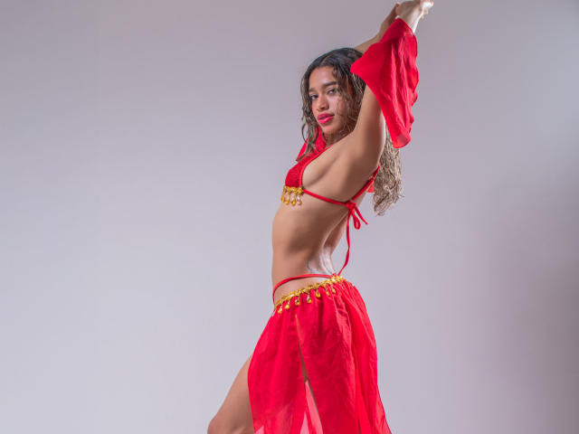 BritneyCollins - Live porn &amp; sex cam - 25614525