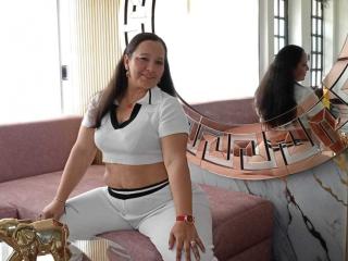 AmandaXBrown - Live porn &amp; sex cam - 25616997