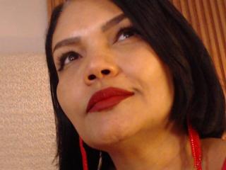 ExoticLyla - Sexe cam en vivo - 25619441