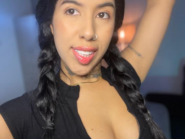 Chanelly - Live sex cam - 25619845