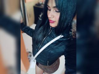 BellaOlsen - Live sex cam - 25623529