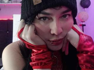 PaleAndWet - Live sex cam - 25624021