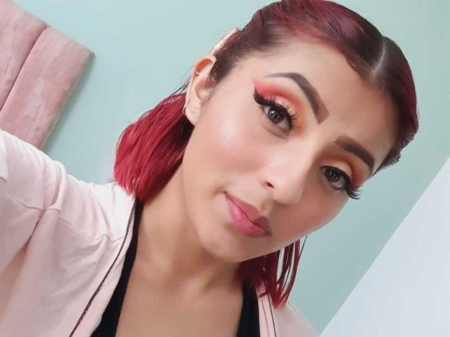 LizBonnet - Live sex cam - 25624849