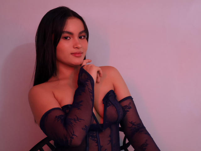 MiiaPalmer - Live porn &amp; sex cam - 25625145