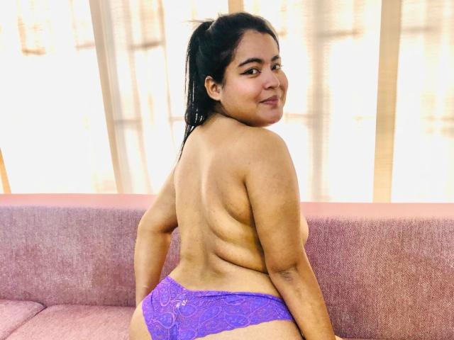 MiaBeicker - Live sexe cam - 25627633