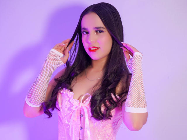 AlanaReyes - Live sexe cam - 25628717