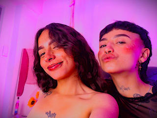 RileyAndAlexa - Sexe cam en vivo - 25629893