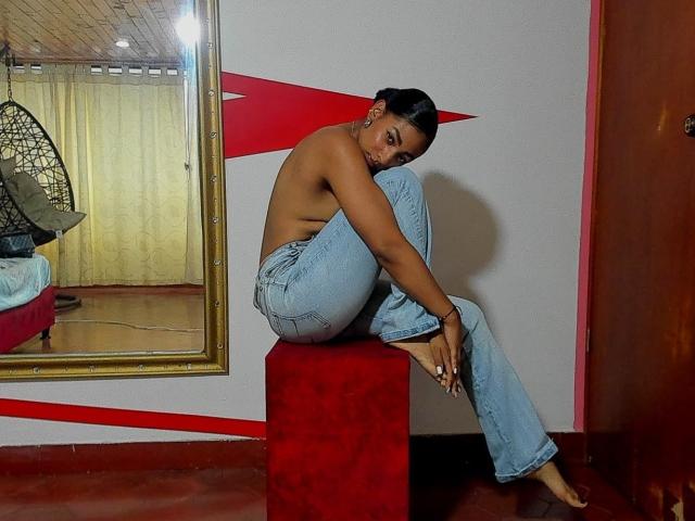 NatalyBlonder - Sexe cam en vivo - 25630409