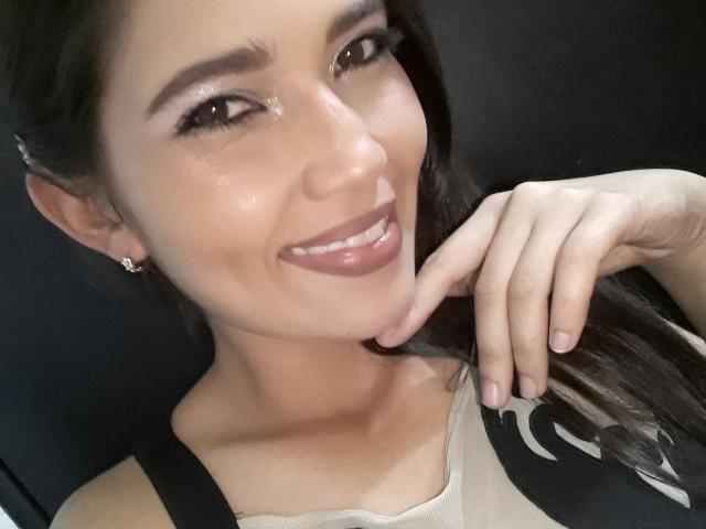 LeilaJones - Live sex cam - 25631713