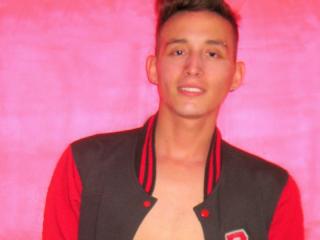 TatooFirst - Sexe cam en vivo - 2563351