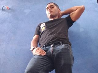 DereckStorm - Live porn &amp; sex cam - 25637557